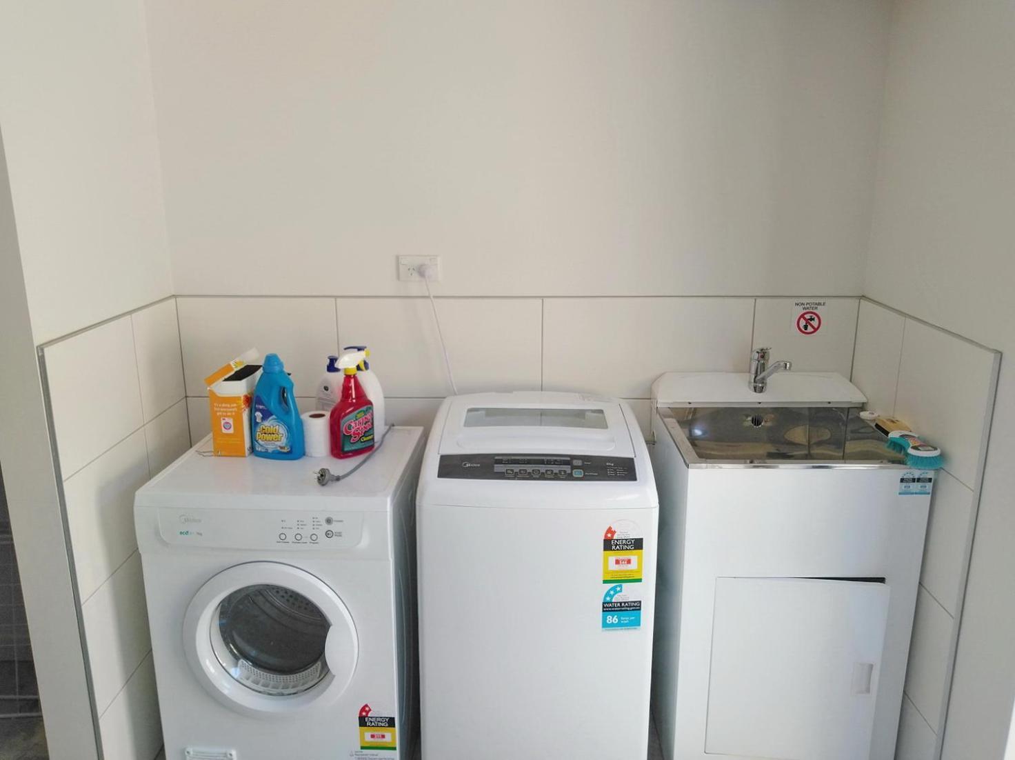 7Br 3Bh Beach Escape. 2 Min To Browns Bay Beach Auckland Buitenkant foto